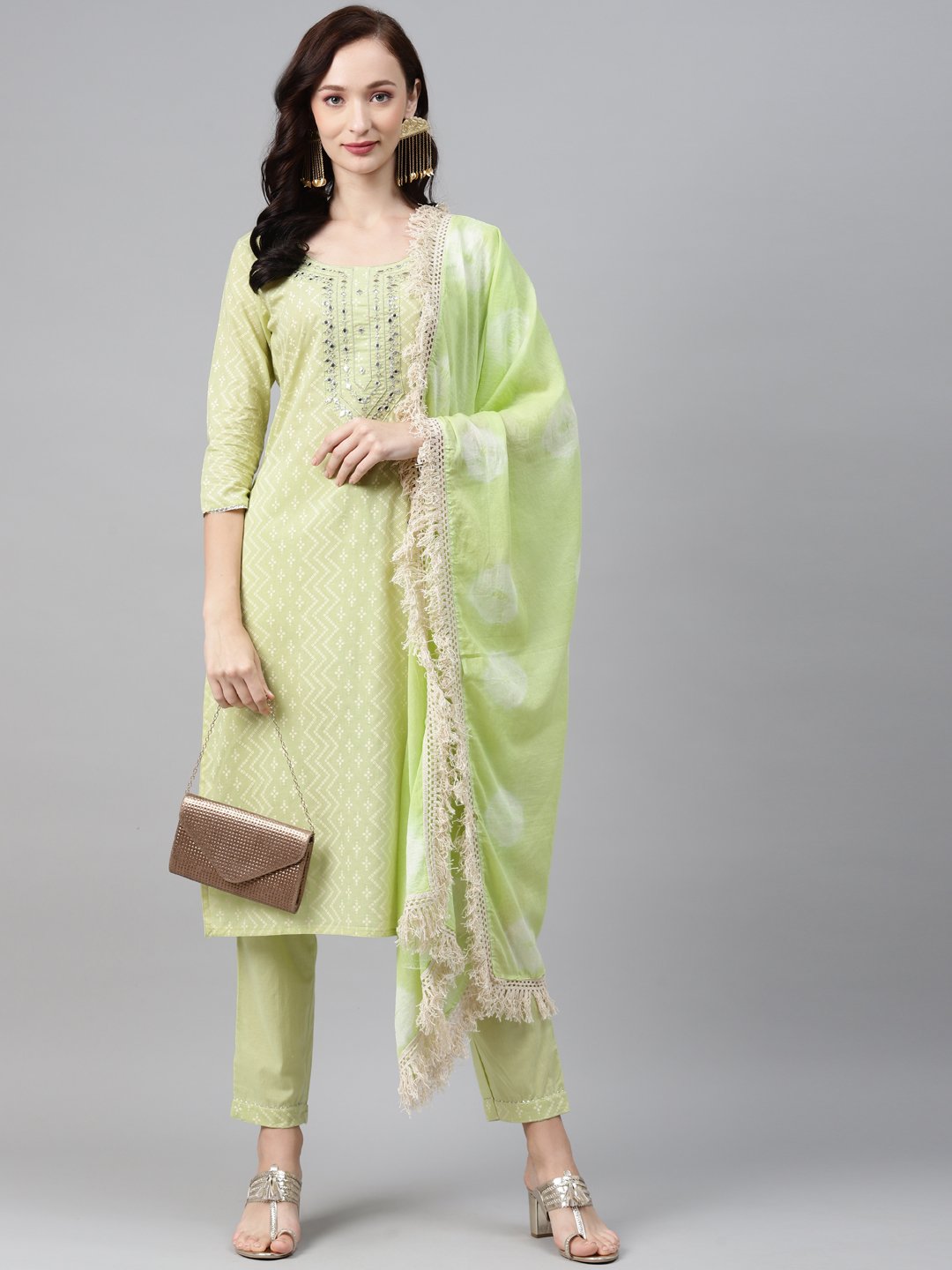 Women Green Bandhani Print Cotton Suit Set by Anubhutee (Set of 3)