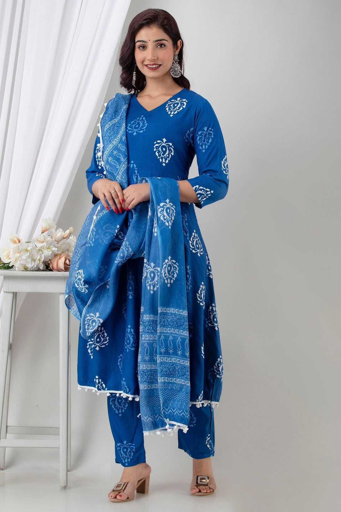 Women's Indigo Blue Cotton Suit Set - Wahe-NOOR - Indiakreations