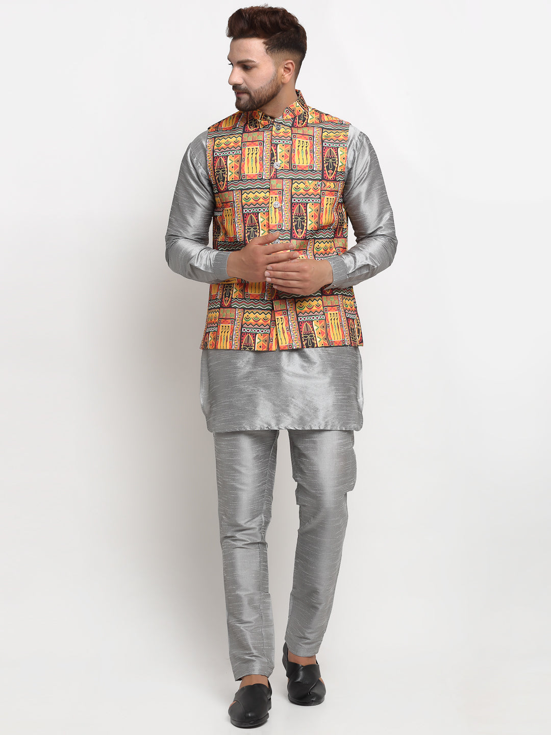 Men's Silk Blend Grey Kurta With Pyjama & Multicolor Printed Nehru Jacket - Benstoke