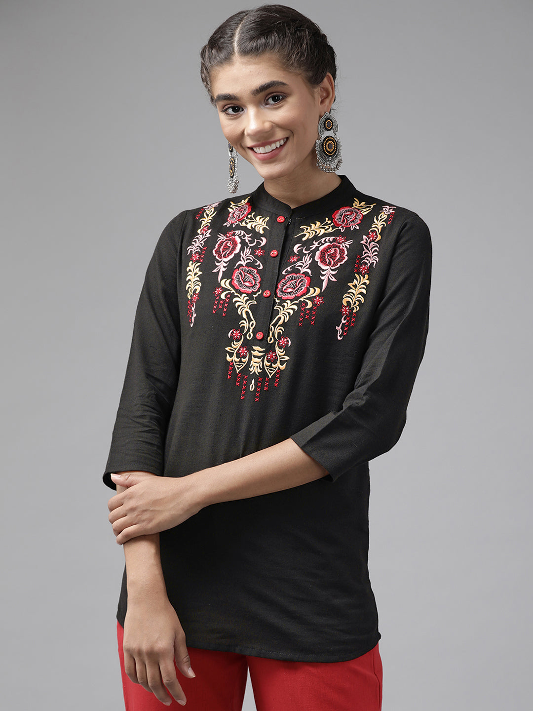 Women's Black Embroidered Regular Top - Yufta