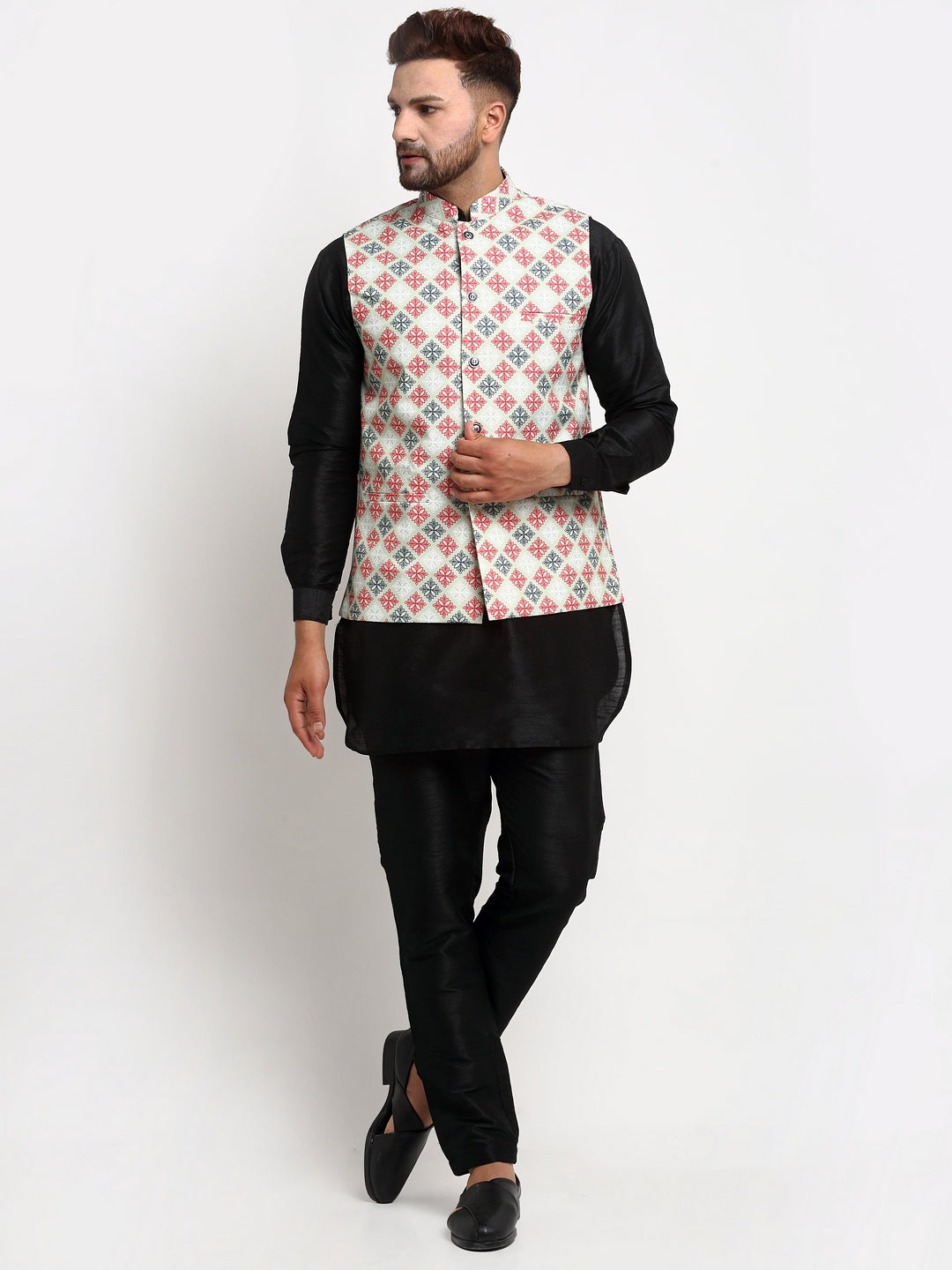 Men's Silk Blend Black Kurta With Pyjama & Green Printed Nehru Jacket - Benstoke