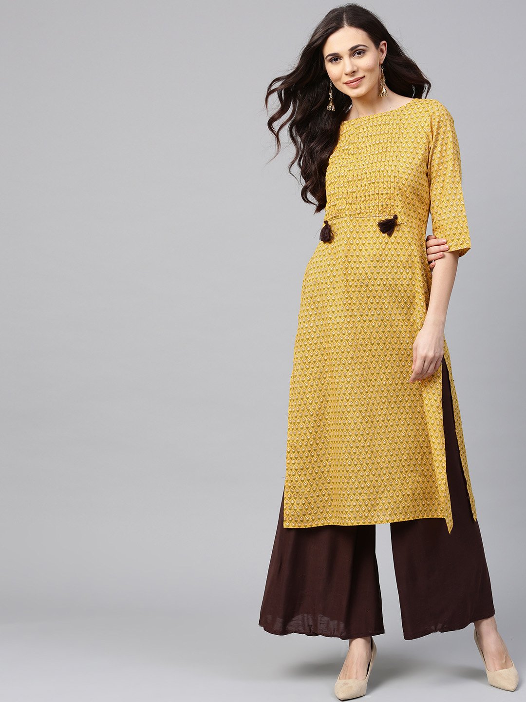 Yellow printed half sleeve cotton straight kurta | NOZ2TOZ - Made In INDIA.