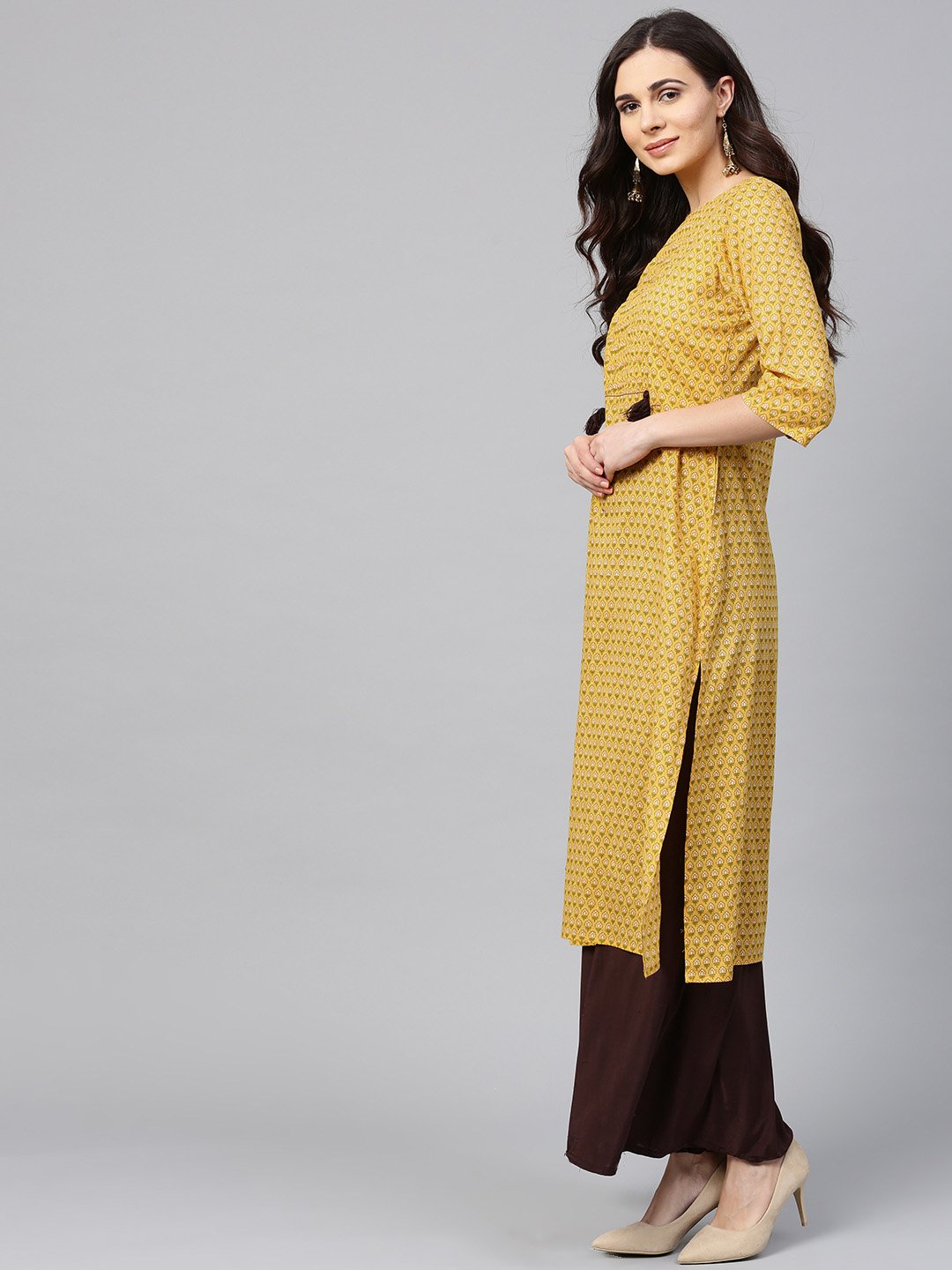 Yellow printed half sleeve cotton straight kurta | NOZ2TOZ - Made In INDIA.