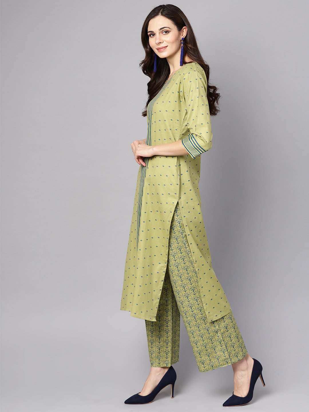 Green printed 3/4th sleeve cotton kurta with printed palazzo | NOZ2TOZ - Made In INDIA.