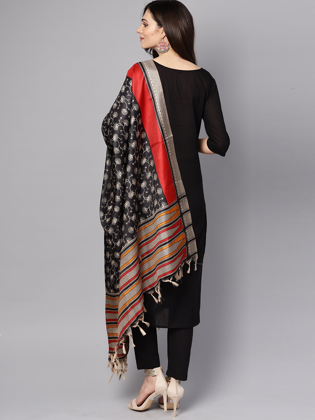 Black 3/4th sleeve cotton kurta with Palazzo and printed dupatta | NOZ2TOZ - Made In INDIA.