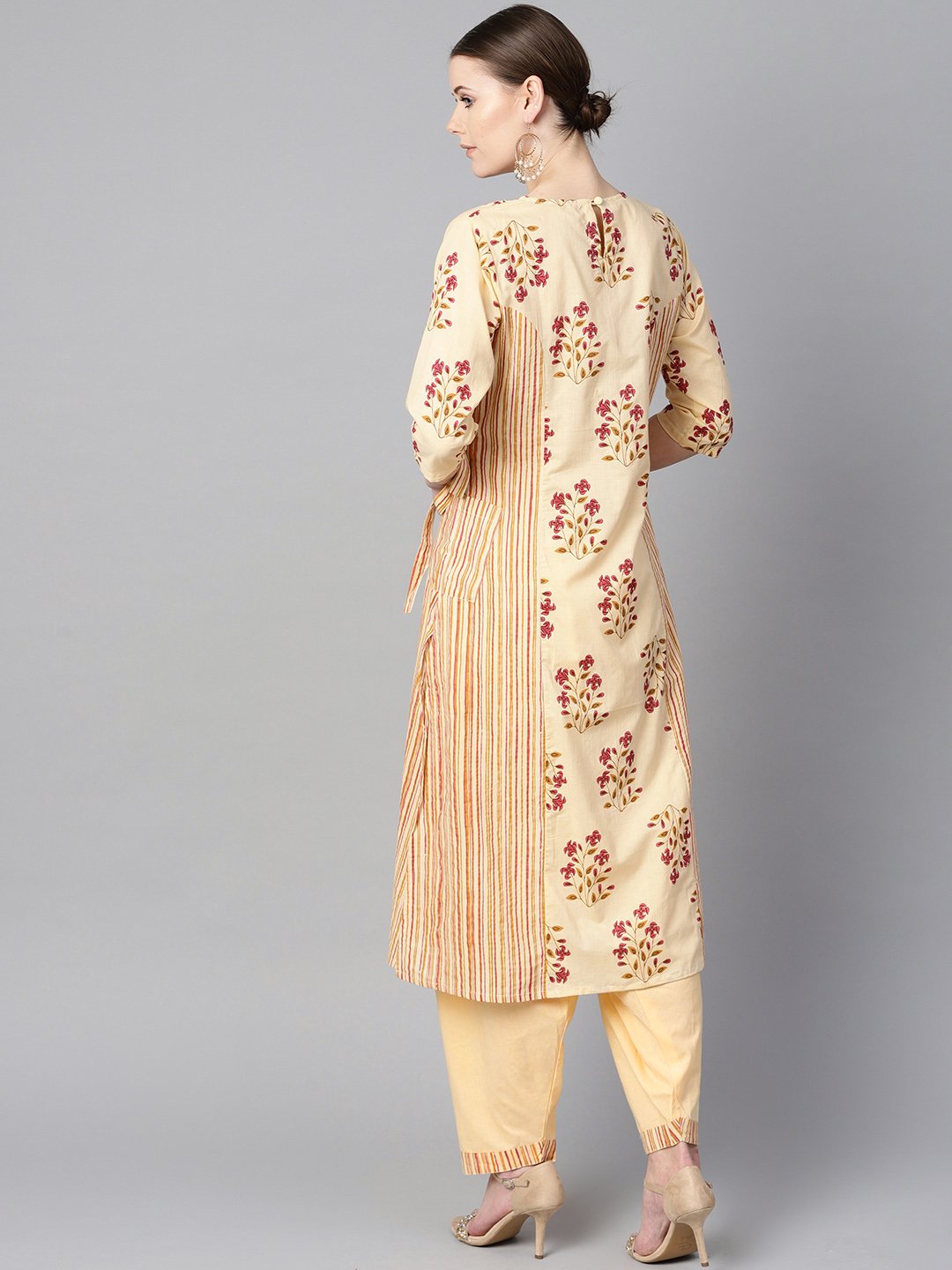 Floral Printed kurta with Striped panels with solid light beige Salwar | NOZ2TOZ - Made In INDIA.