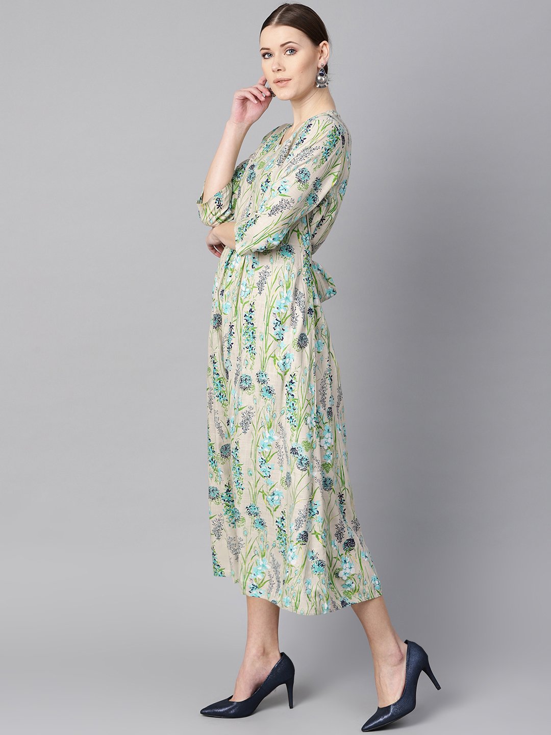 Floral Print Dress with gathers in centre with a belt at the back | NOZ2TOZ - Made In INDIA.