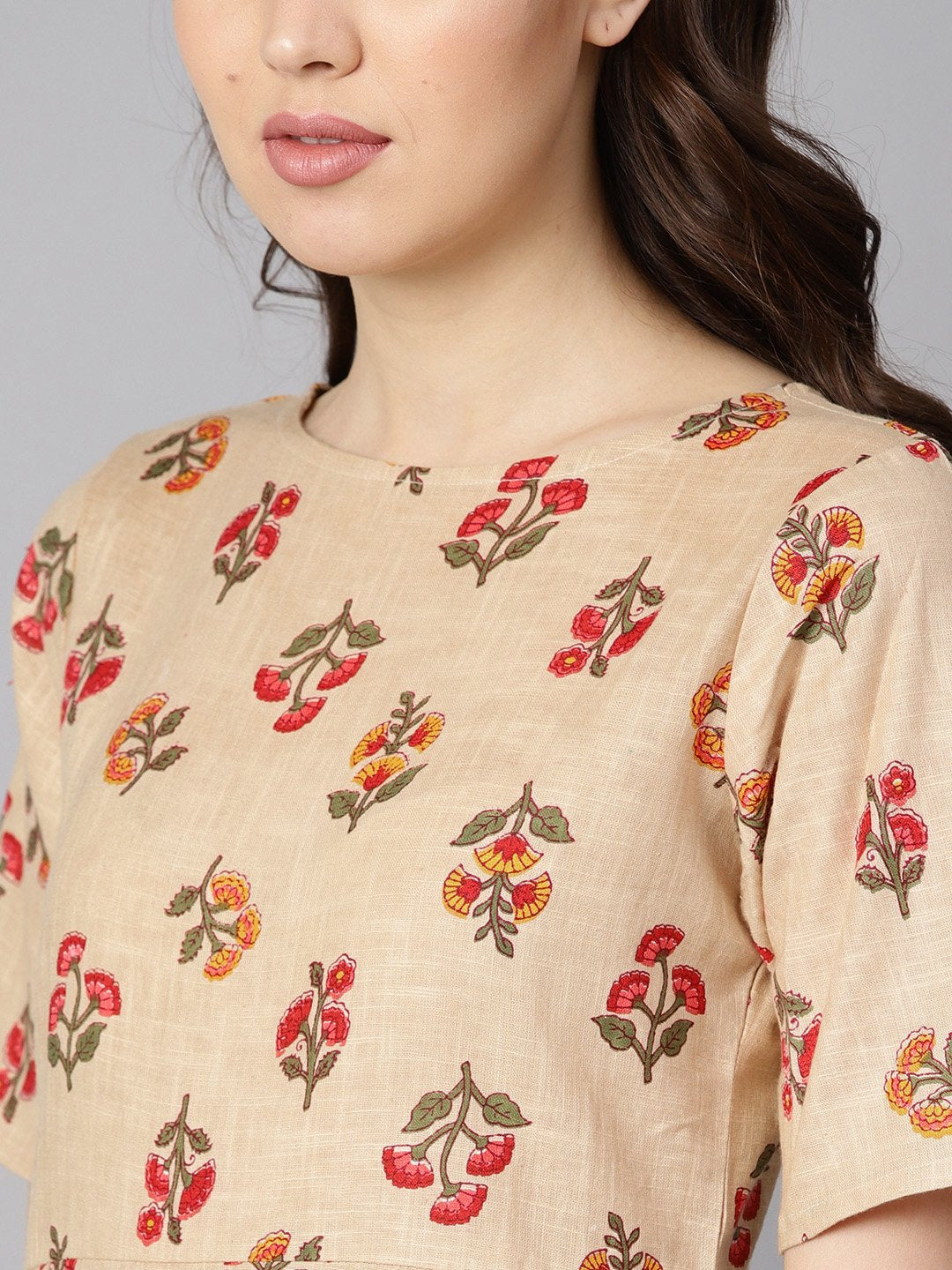 Beige floral printed  Boat neck half sleeve straight kurta with solid pants. | NOZ2TOZ - Made In INDIA.