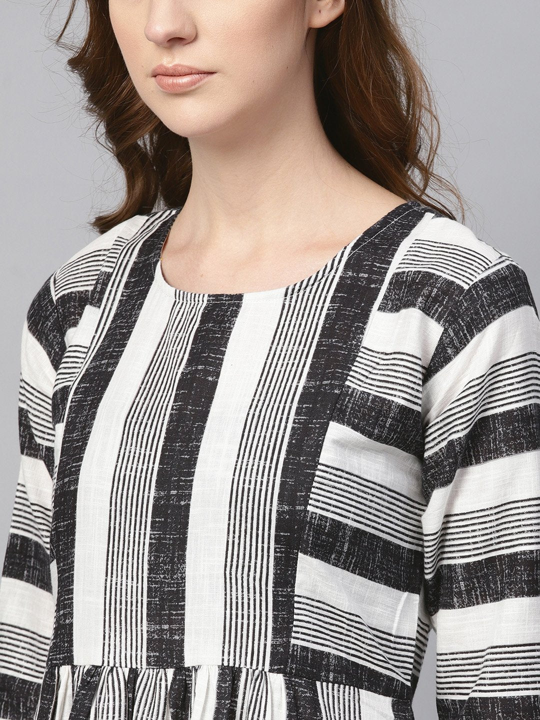 Black & Wihte Stripped Dress With Round Neck & 3/4 Sleeves | NOZ2TOZ - Made In INDIA.