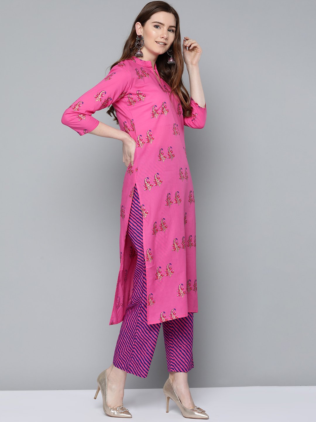 Women Floral Pink with gold printed chinese collared with 3/4th sleeves straight kurta with pink leheriya printed pants | NOZ2TOZ - Made In INDIA.