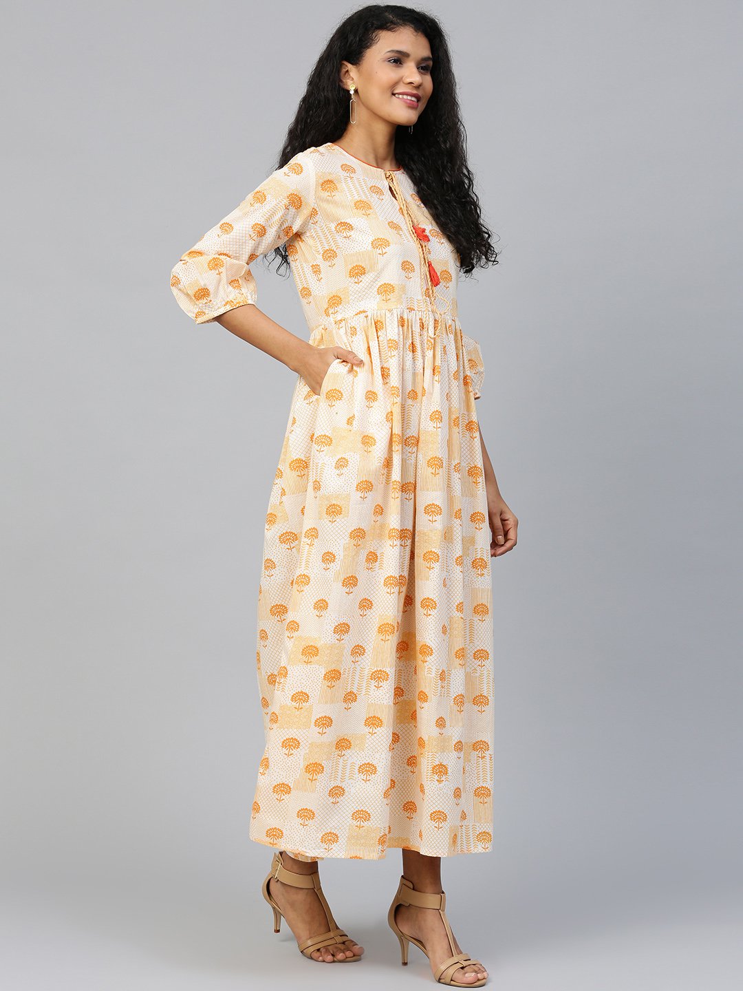 Women Off white Floral Printed Round Neck Cotton A-Line Dress | NOZ2TOZ - Made In INDIA.