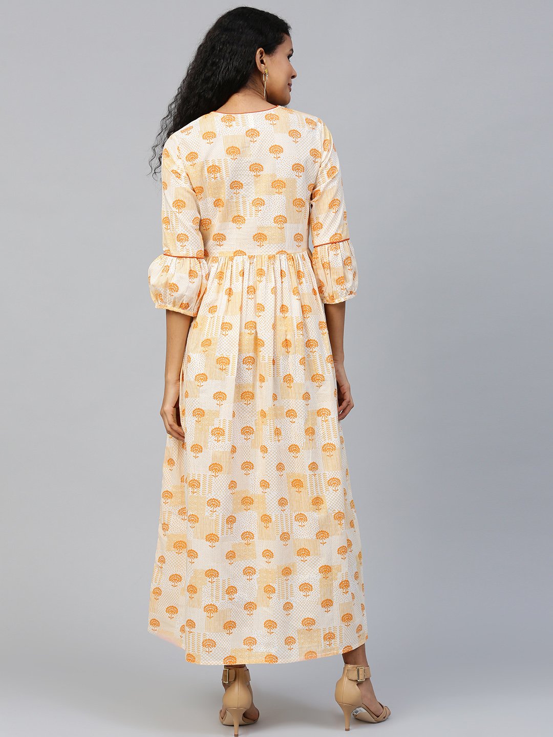 Women Off white Floral Printed Round Neck Cotton A-Line Dress | NOZ2TOZ - Made In INDIA.