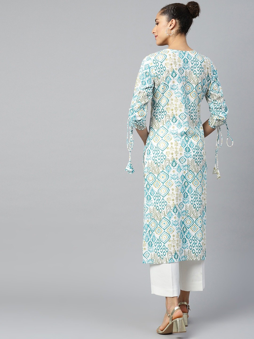 Women White Calf Length Long Sleeves A-Line Quirky Printed Cotton Kurta | NOZ2TOZ - Made In INDIA.