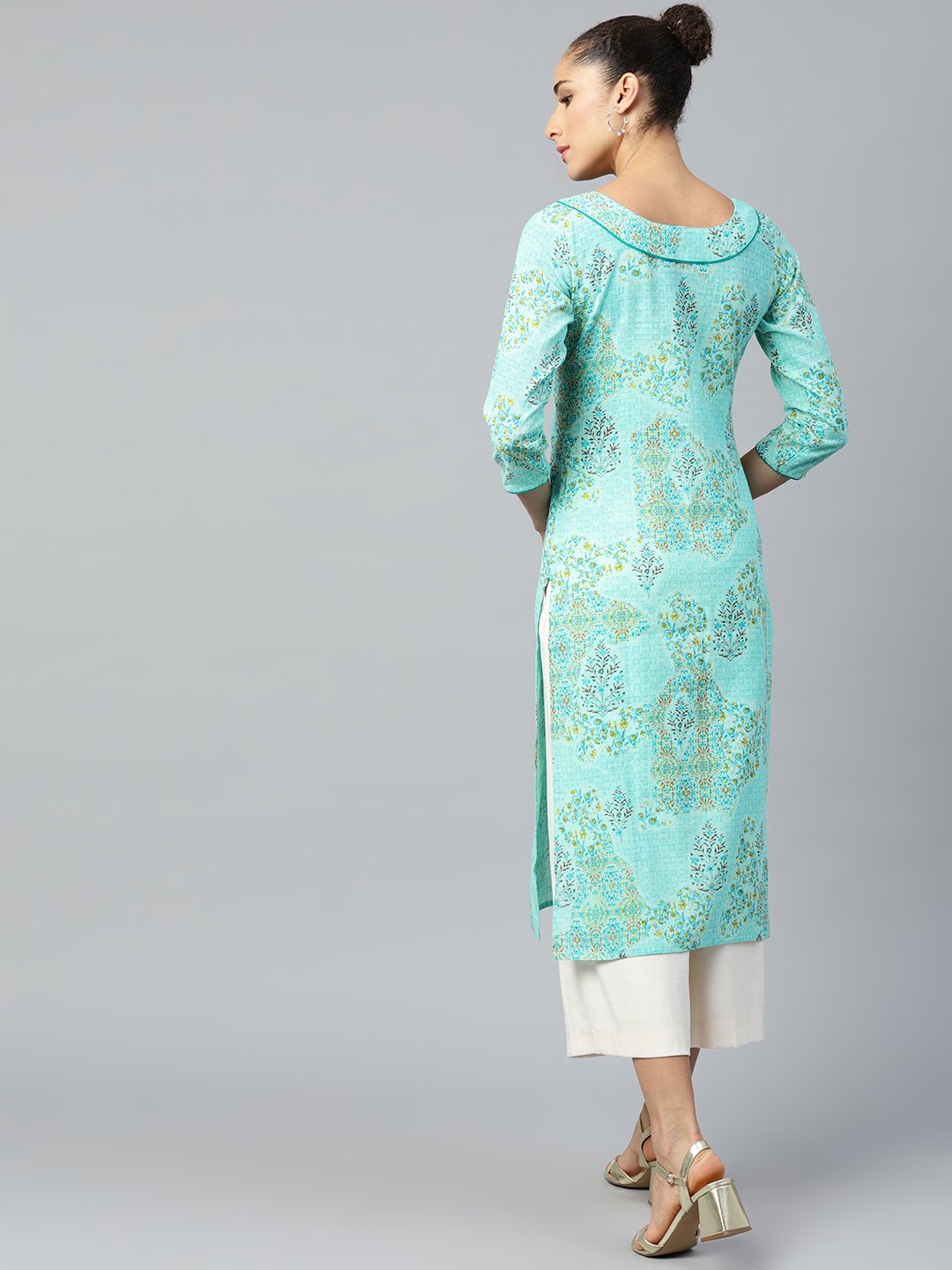 Women Blue Calf Length Three-Quarter Sleeves Straight Floral Printed Cotton Kurta | NOZ2TOZ - Made In INDIA.