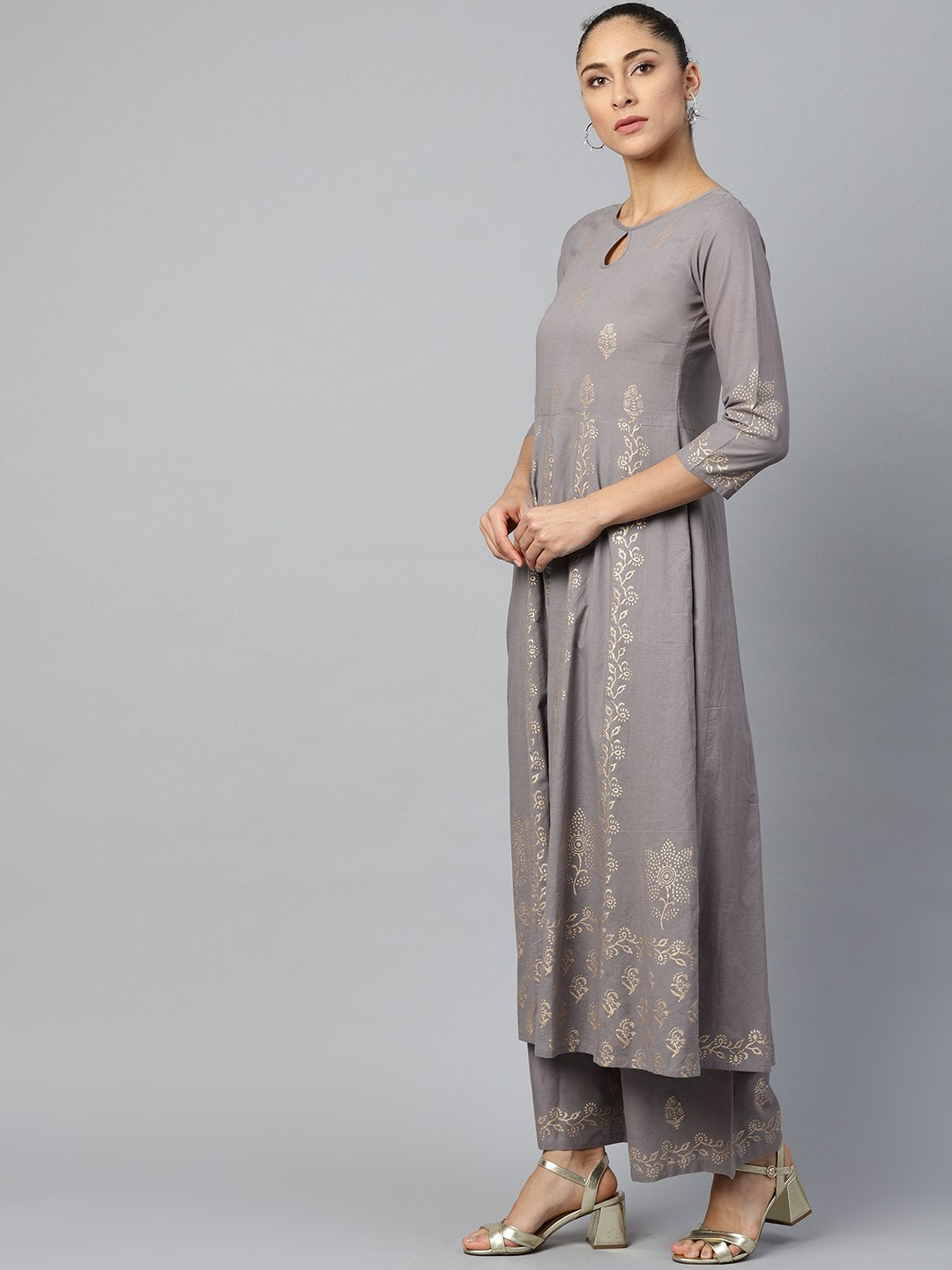 Women Grey Three-Quarter Sleeves Flared Kurta with Palazzo Set | NOZ2TOZ - Made In INDIA.