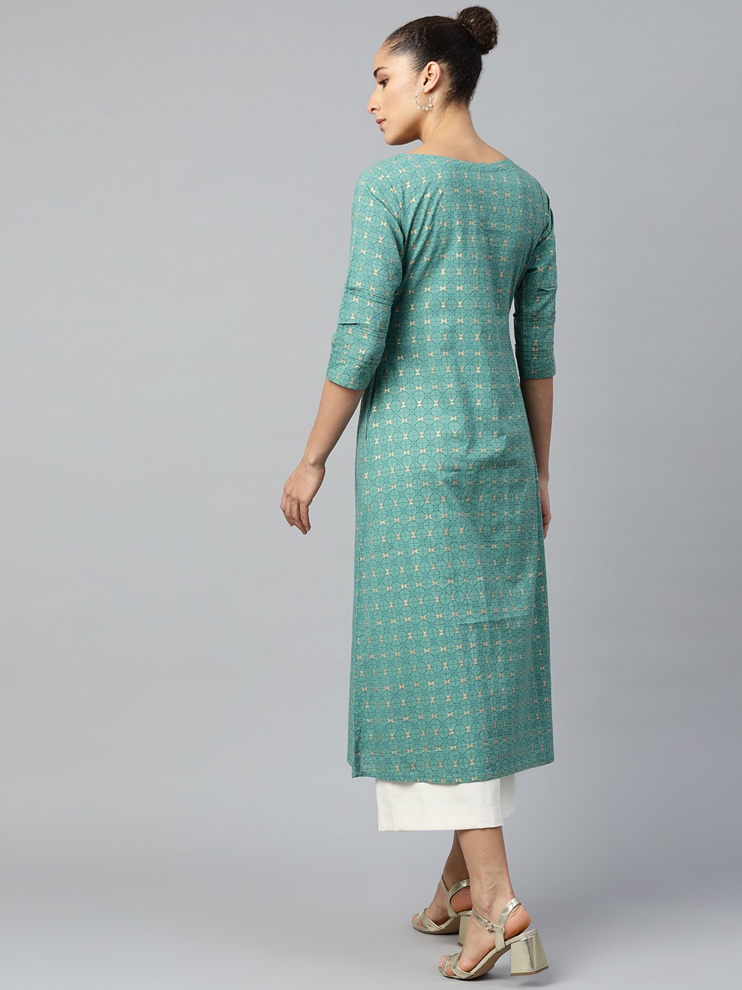 Women Green Calf Length Three-Quarter Sleeves A-Line Geometric Yoke Design Cotton Kurta | NOZ2TOZ - Made In INDIA.