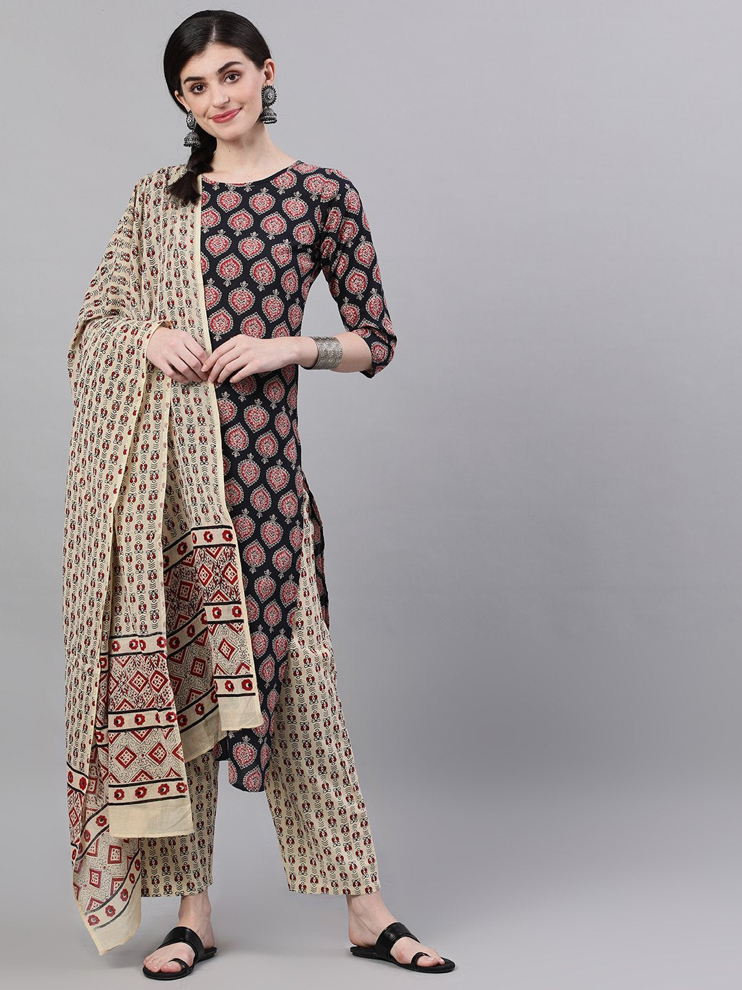 Women Black Three-Quarter Sleeves Straight Kurta Palazzo With Dupatta | NOZ2TOZ - Made In INDIA.