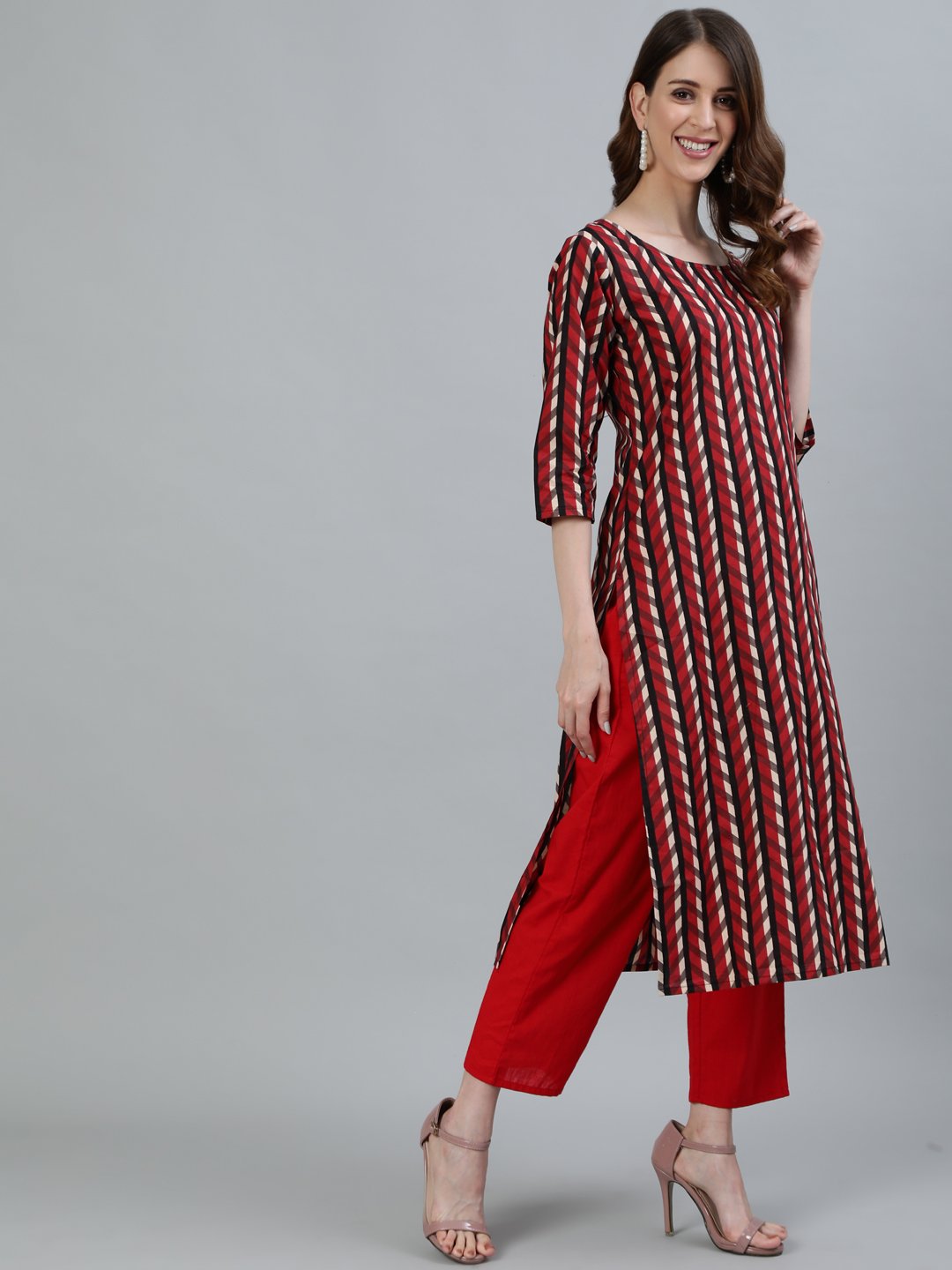 Women Maroon Printed Straight Kurta With Three Quarter Sleeves | NOZ2TOZ - Made In INDIA.