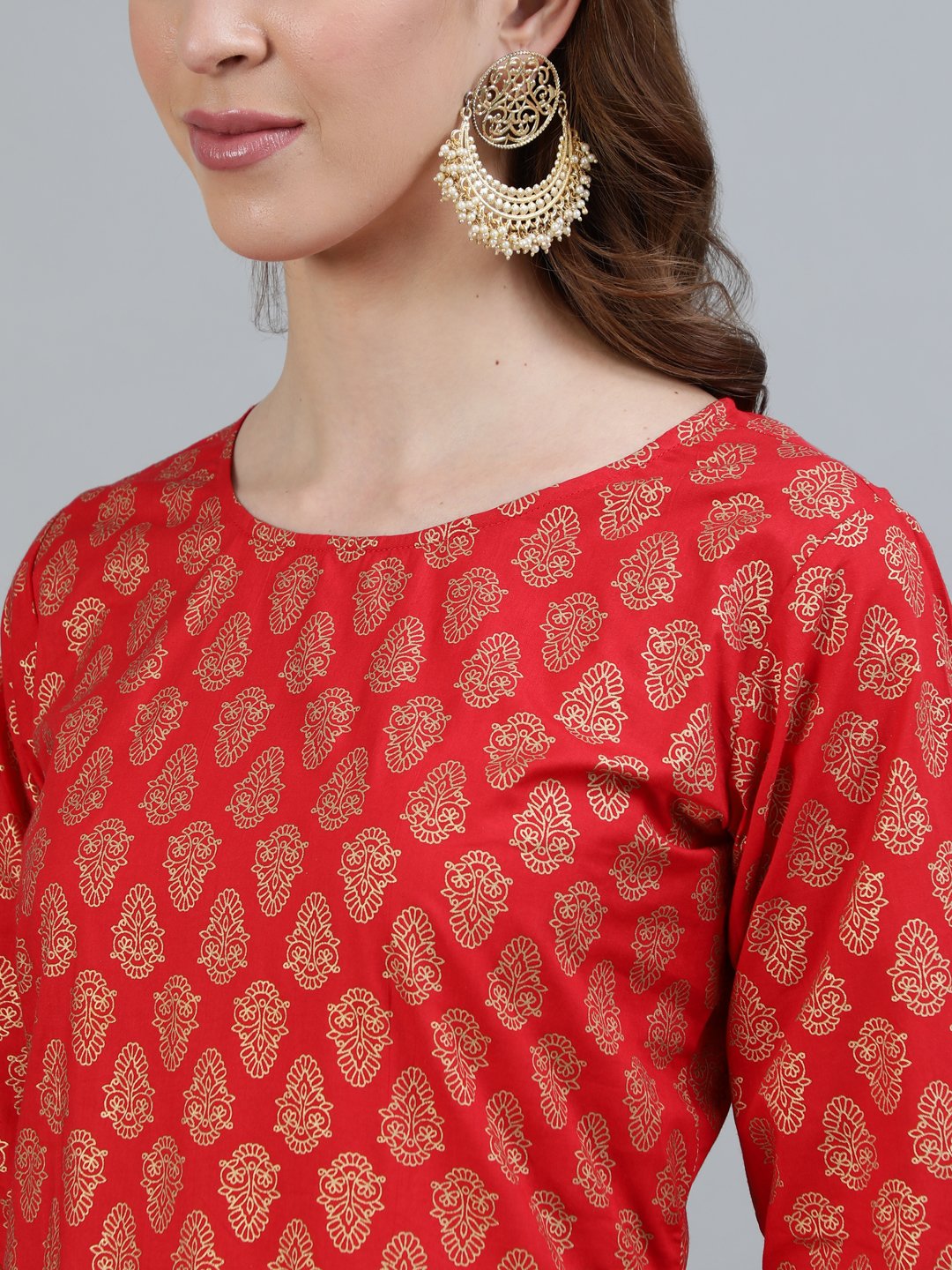 Women Red Printed Straight Kurta With Three Quarter Sleeves | NOZ2TOZ - Made In INDIA.