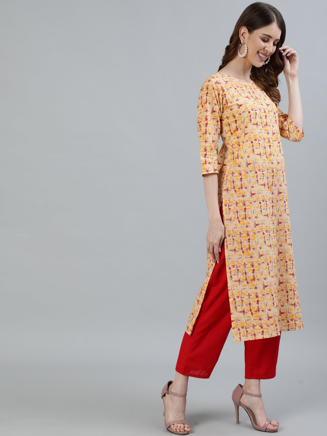 Women Red Printed Straight Kurta With Three Quarter Sleeves | NOZ2TOZ - Made In INDIA.