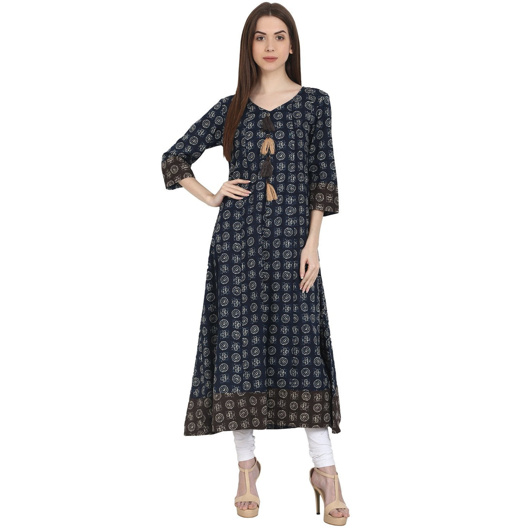 Women Printed Blue Three-Quarter Sleeves V-Neck Cotton A-Line Kurta | NOZ2TOZ - Made In INDIA.