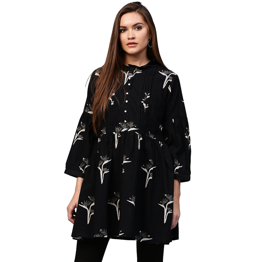 Black printed 3/4th Sleeve Cotton Flared tunic | NOZ2TOZ - Made In INDIA.