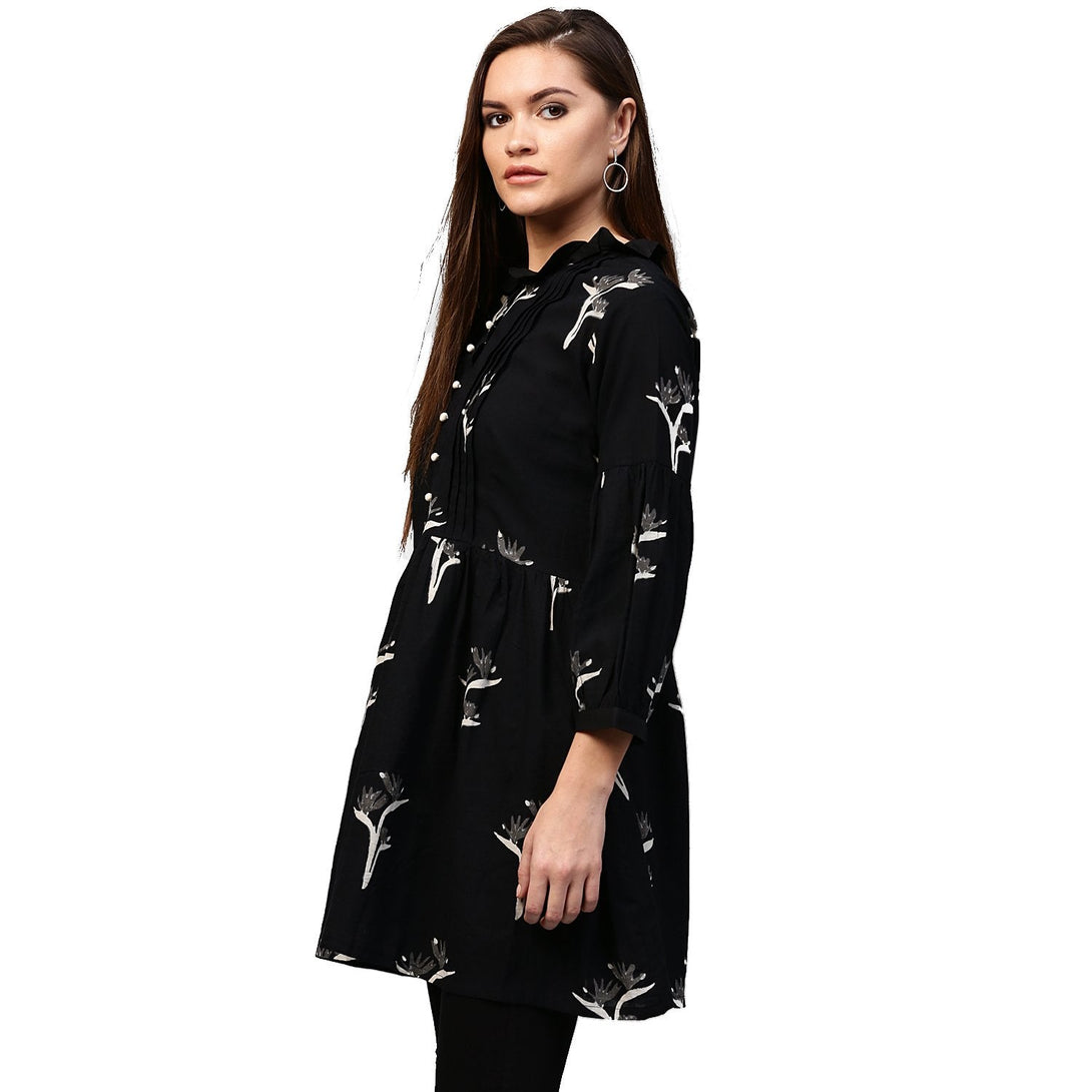 Black printed 3/4th Sleeve Cotton Flared tunic | NOZ2TOZ - Made In INDIA.