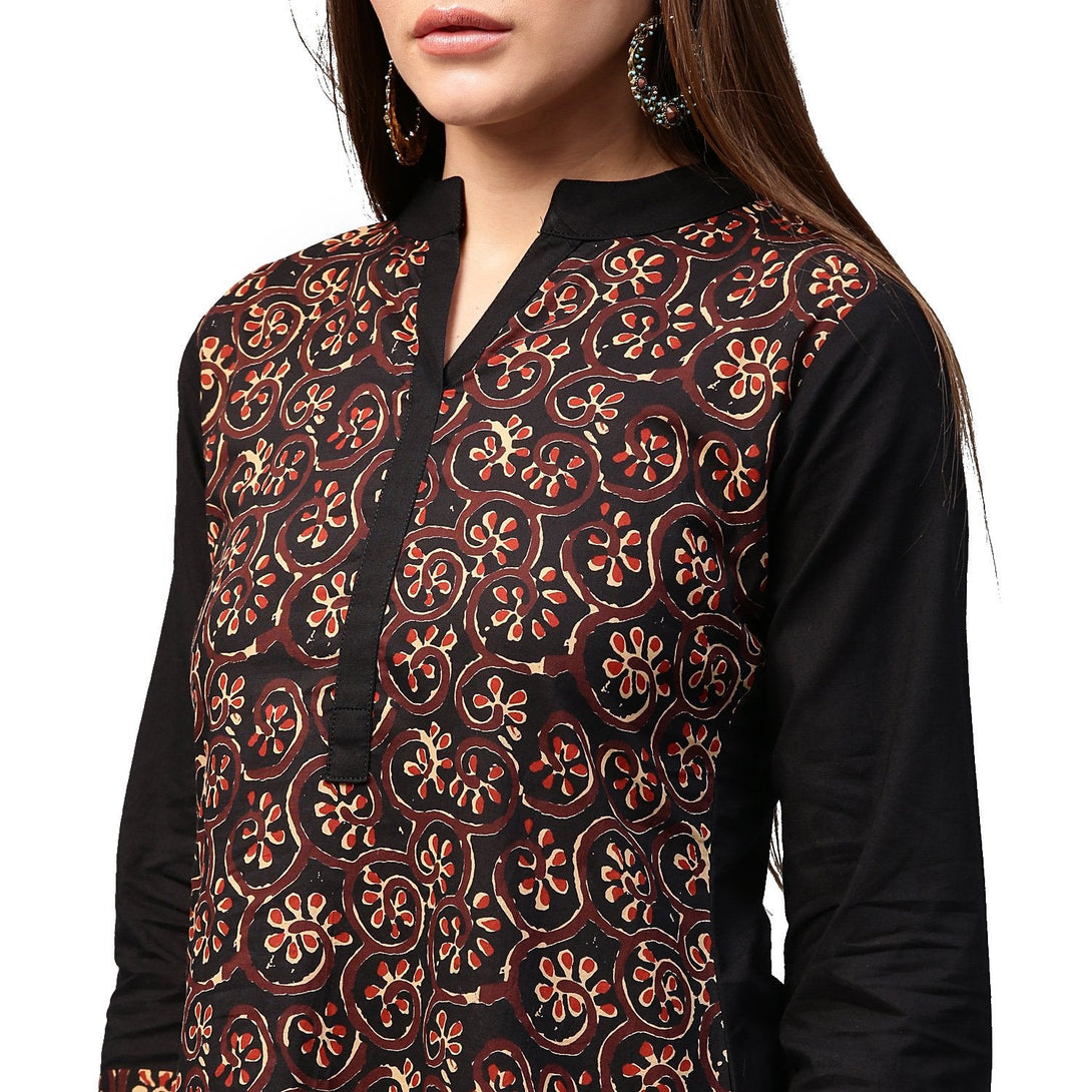 Black & Golden printed 3/4th sleeve cotton A-line kurta | NOZ2TOZ - Made In INDIA.