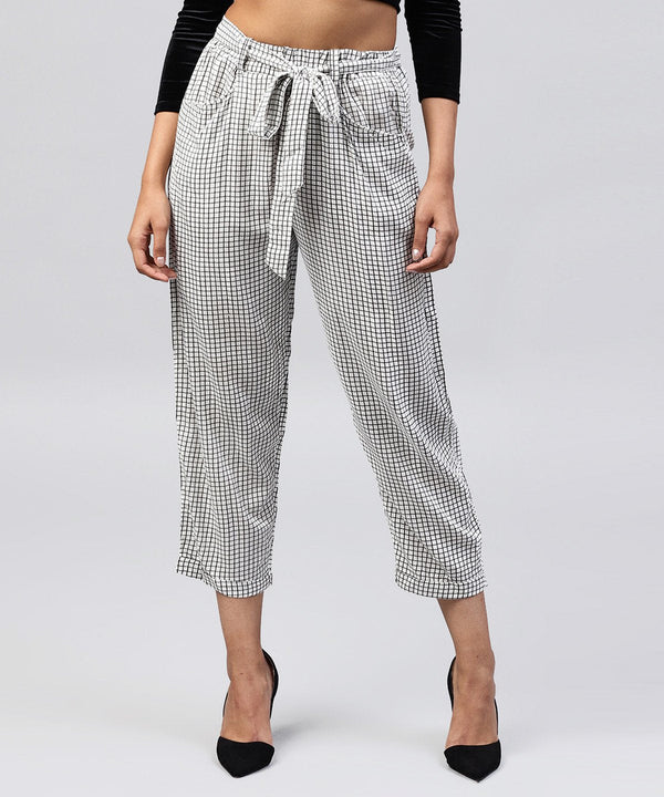 White & Black small checked cotton ankle length trouser | NOZ2TOZ - Made In INDIA.