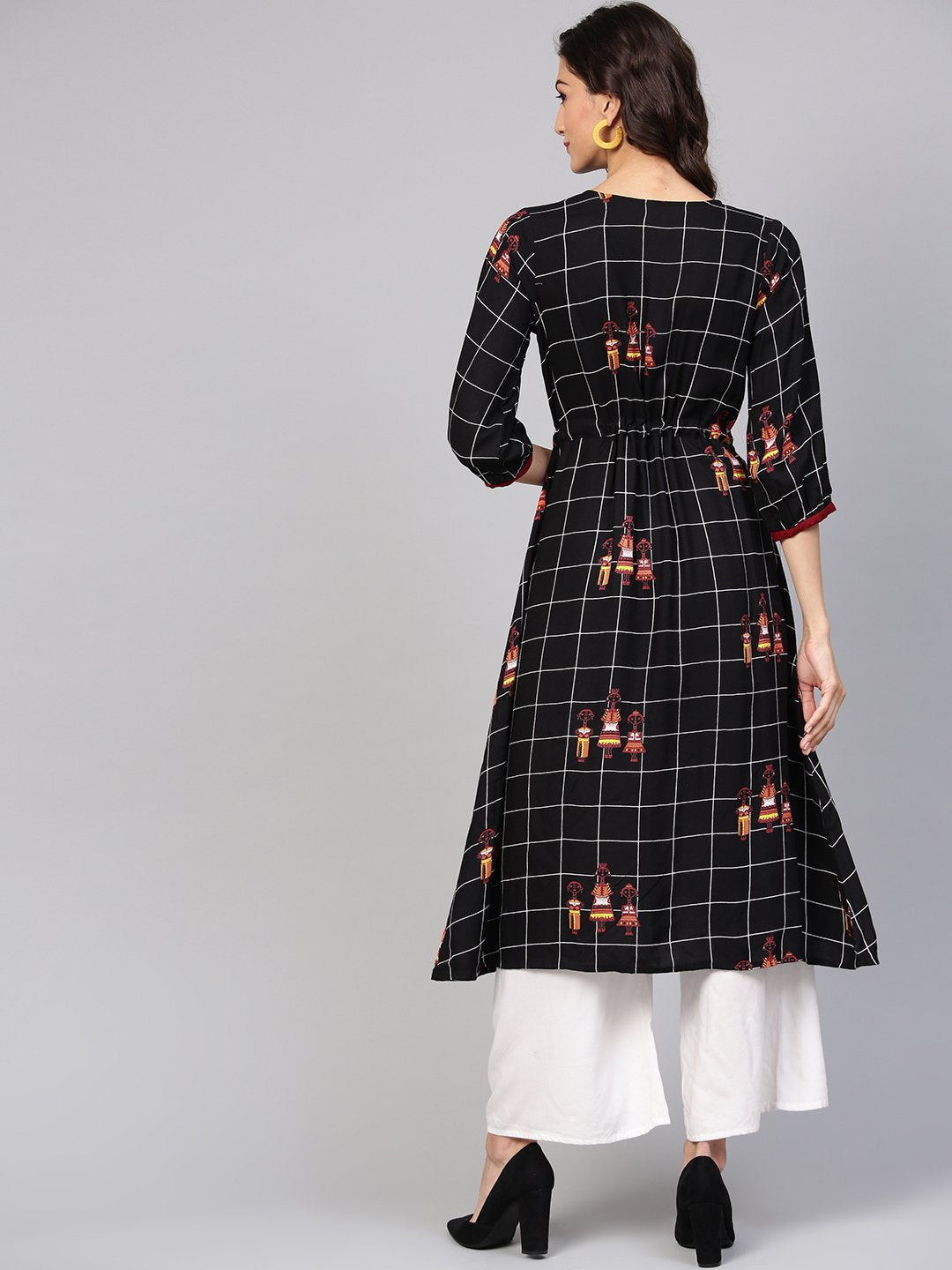 Black check printed kurta with multi colored human figure motifs | NOZ2TOZ - Made In INDIA.