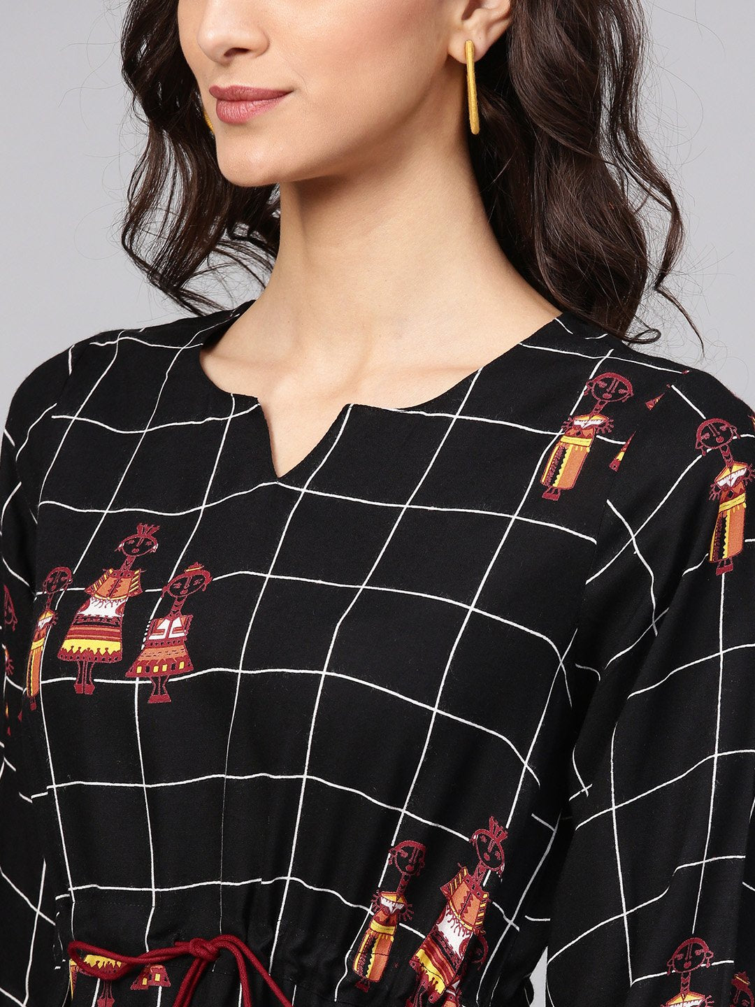 Black check printed kurta with multi colored human figure motifs | NOZ2TOZ - Made In INDIA.