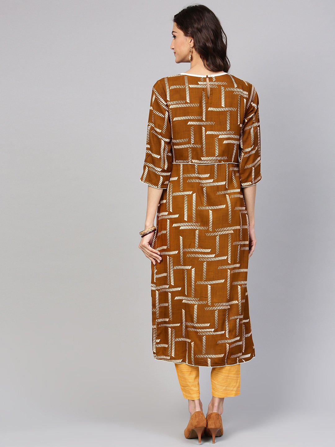 Dark Brown Printed Kurta Set with Contrasting Yellow Pants | NOZ2TOZ - Made In INDIA.