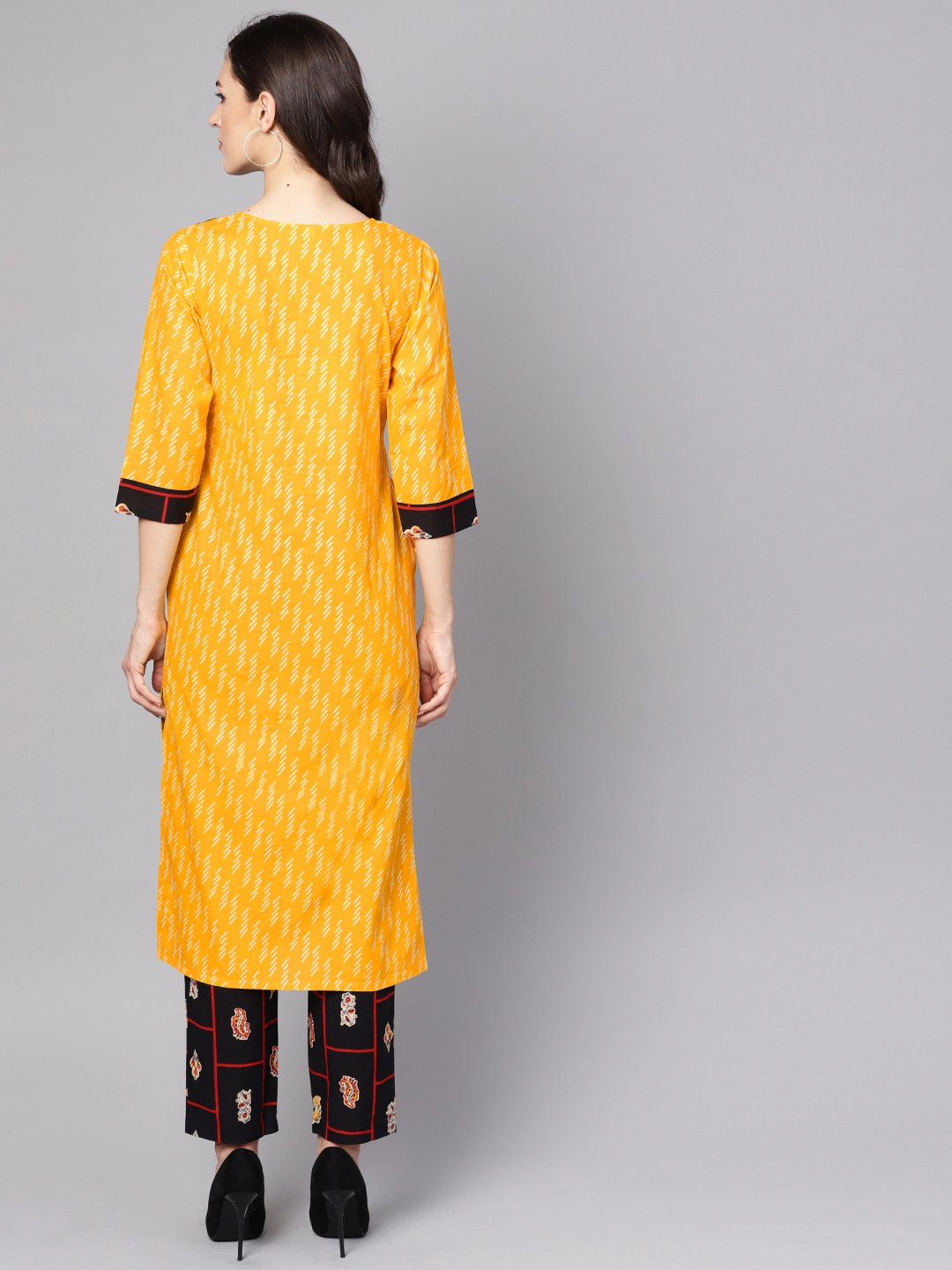 Yellow 3/4th sleeve cotton kurta with navy blue ankle length palazzo | NOZ2TOZ - Made In INDIA.