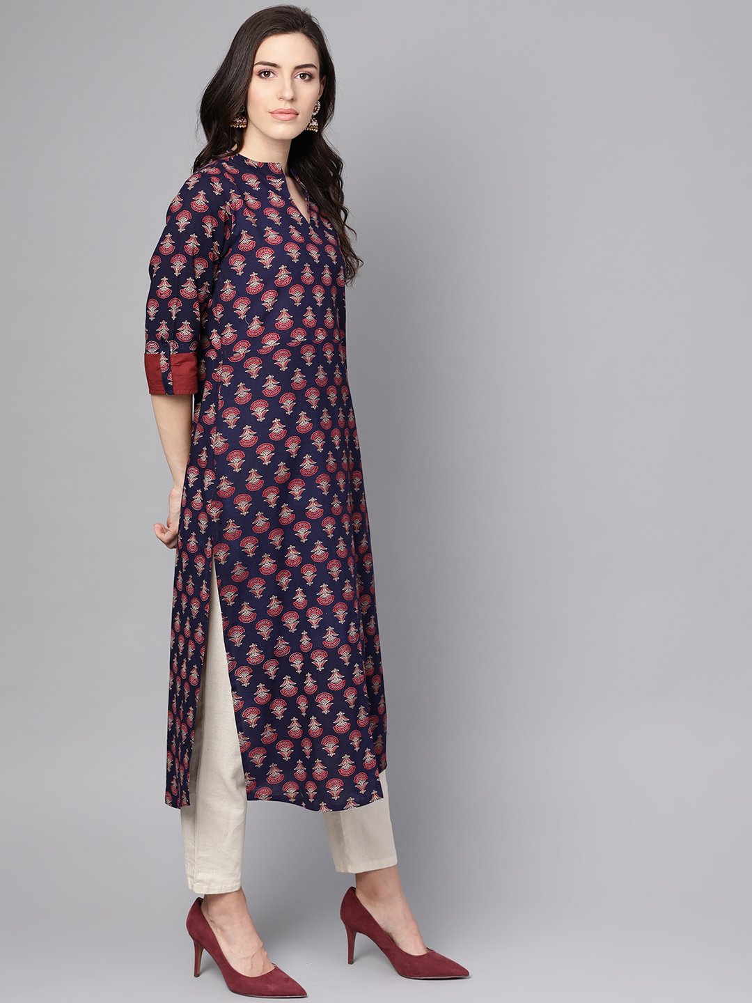 Blue printed 3/4th sleeve cotton straight kurta | NOZ2TOZ - Made In INDIA.