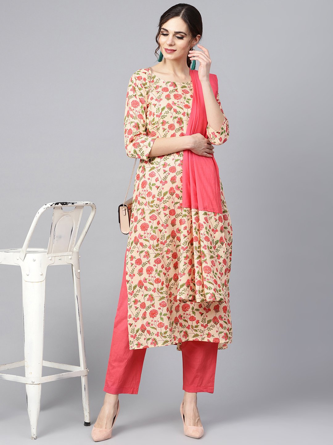 Beige Colored Floral printed Straight Kurta With Solid Pink Pants & Mul dupatta | NOZ2TOZ - Made In INDIA.