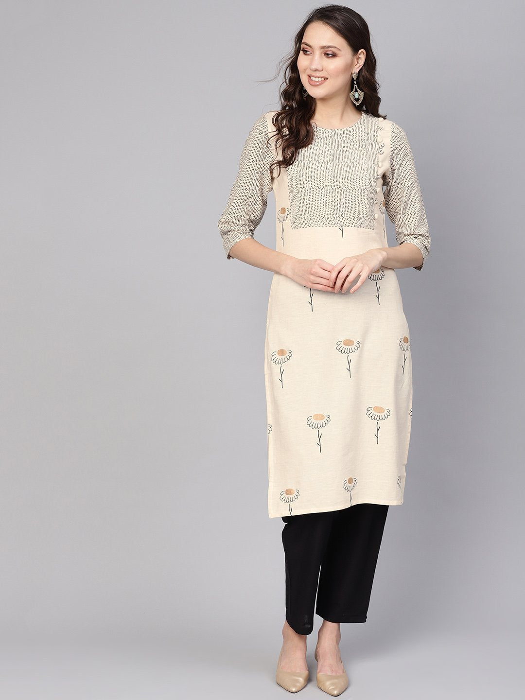 Women Off-White & Black Printed Kurta with Trousers | NOZ2TOZ - Made In INDIA.