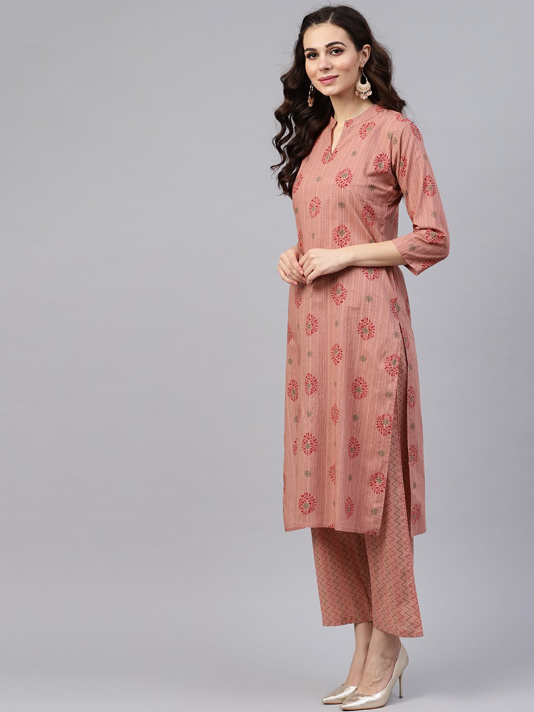 Beige printed 3/4th sleeve cotton kurta set with striped printed dupatta | NOZ2TOZ - Made In INDIA.