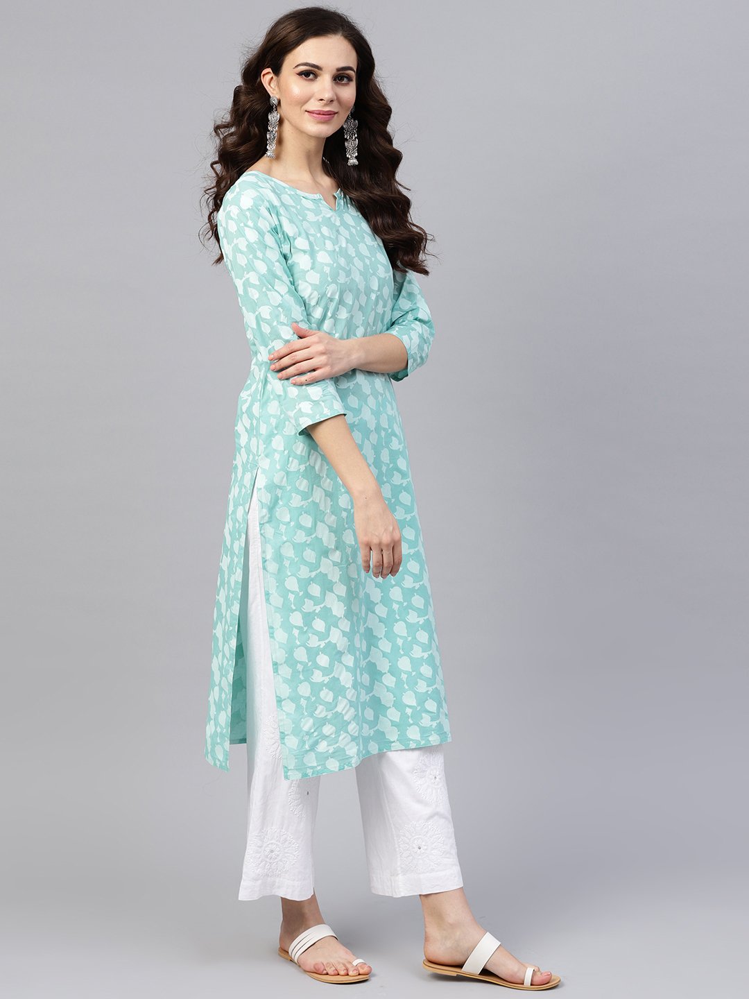 Blue printed 3/4th sleeve cotton printed straight kurta | NOZ2TOZ - Made In INDIA.