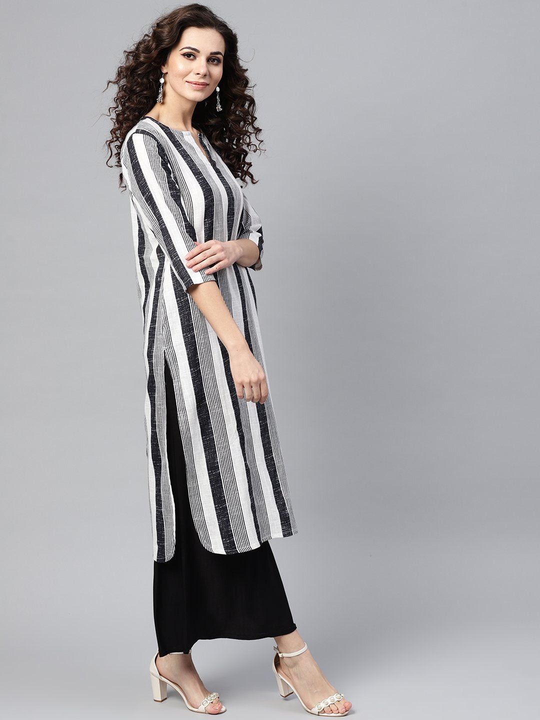 Black & White striped printed 3/4th sleeve cotton kurta | NOZ2TOZ - Made In INDIA.