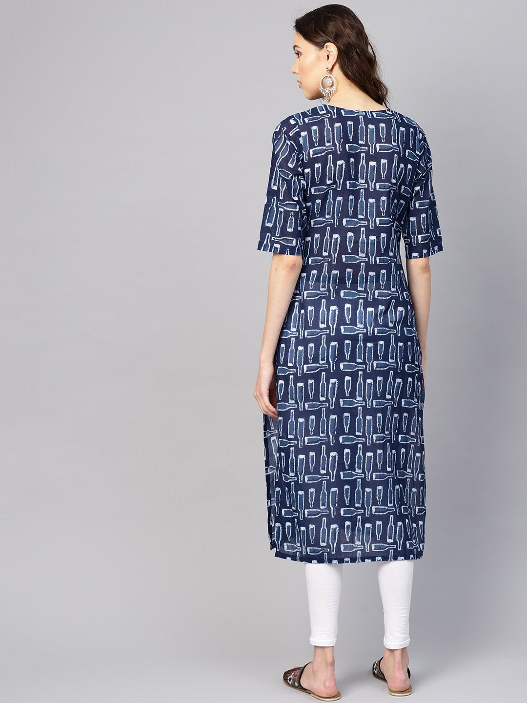 Women Blue & White Printed Straight Kurta | NOZ2TOZ - Made In INDIA.