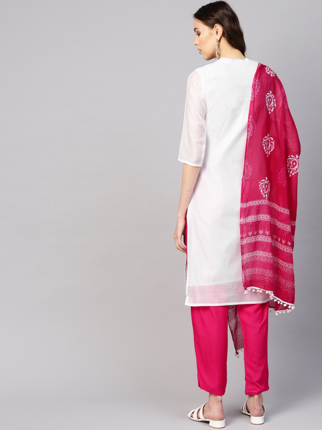 Women White & Pink Solid Kurta with Trousers & Dupatta | NOZ2TOZ - Made In INDIA.