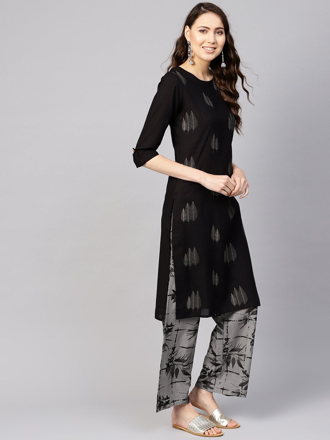 Women Black & Grey Printed Kurta with Trousers | NOZ2TOZ - Made In INDIA.