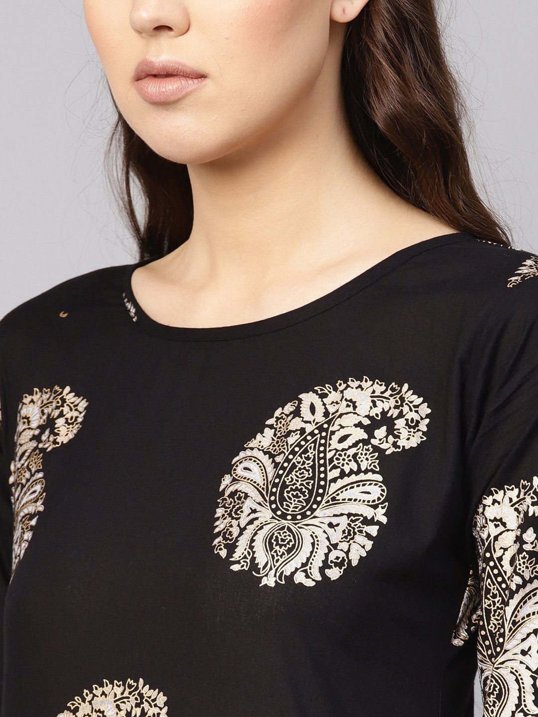 Women Black & Golden Printed Kurta with Skirt | NOZ2TOZ - Made In INDIA.