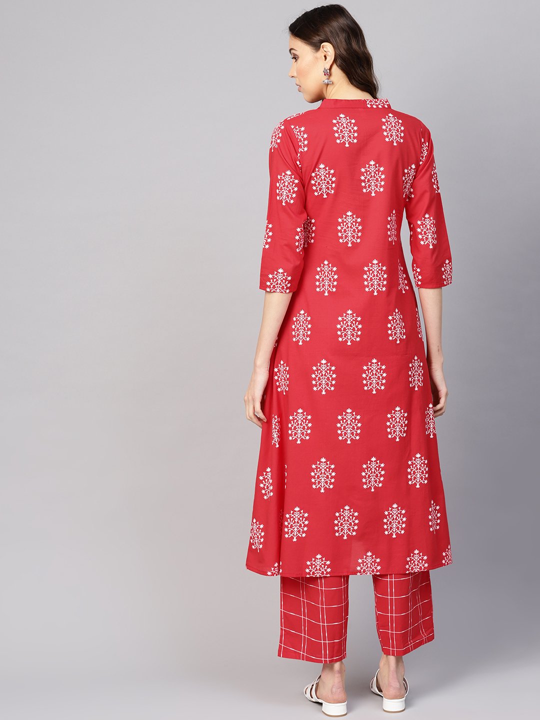 Women Red & White Printed Kurta with Trousers | NOZ2TOZ - Made In INDIA.