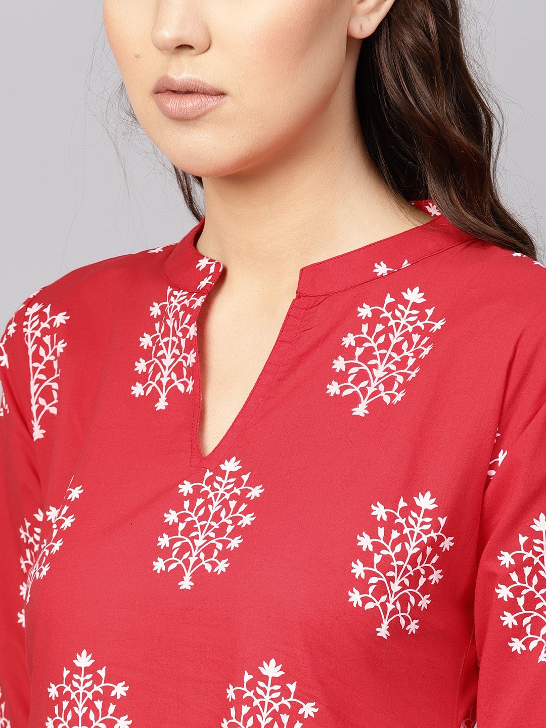 Women Red & White Printed Kurta with Trousers | NOZ2TOZ - Made In INDIA.