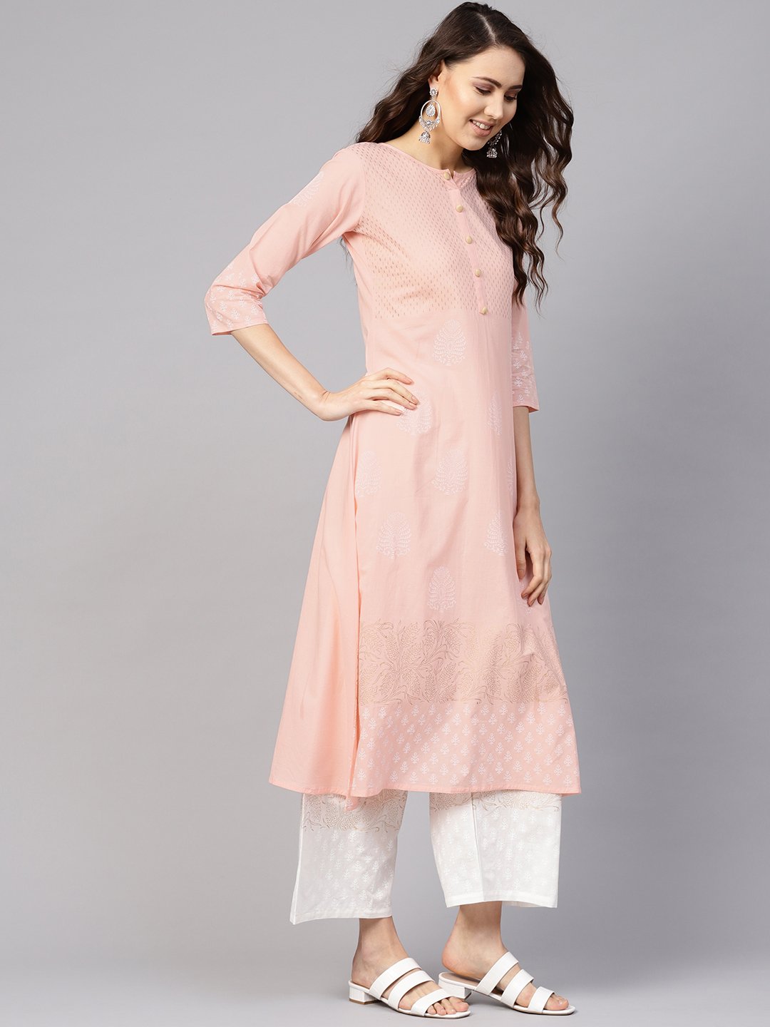 Women Peach-Coloured & White Block Print Kurta with Palazzos | NOZ2TOZ - Made In INDIA.