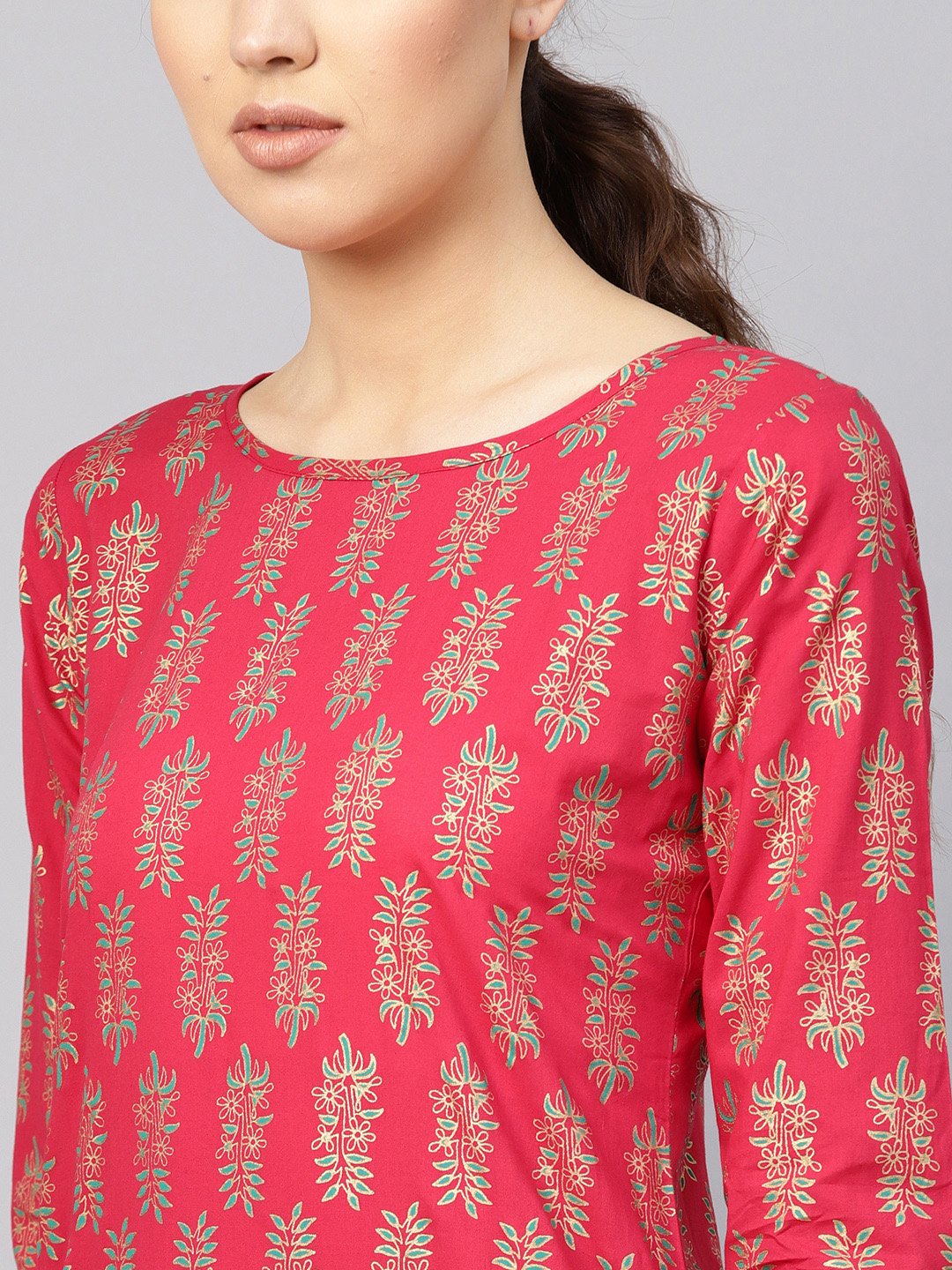 Women Red & Golden Printed Kurta with Trousers | NOZ2TOZ - Made In INDIA.