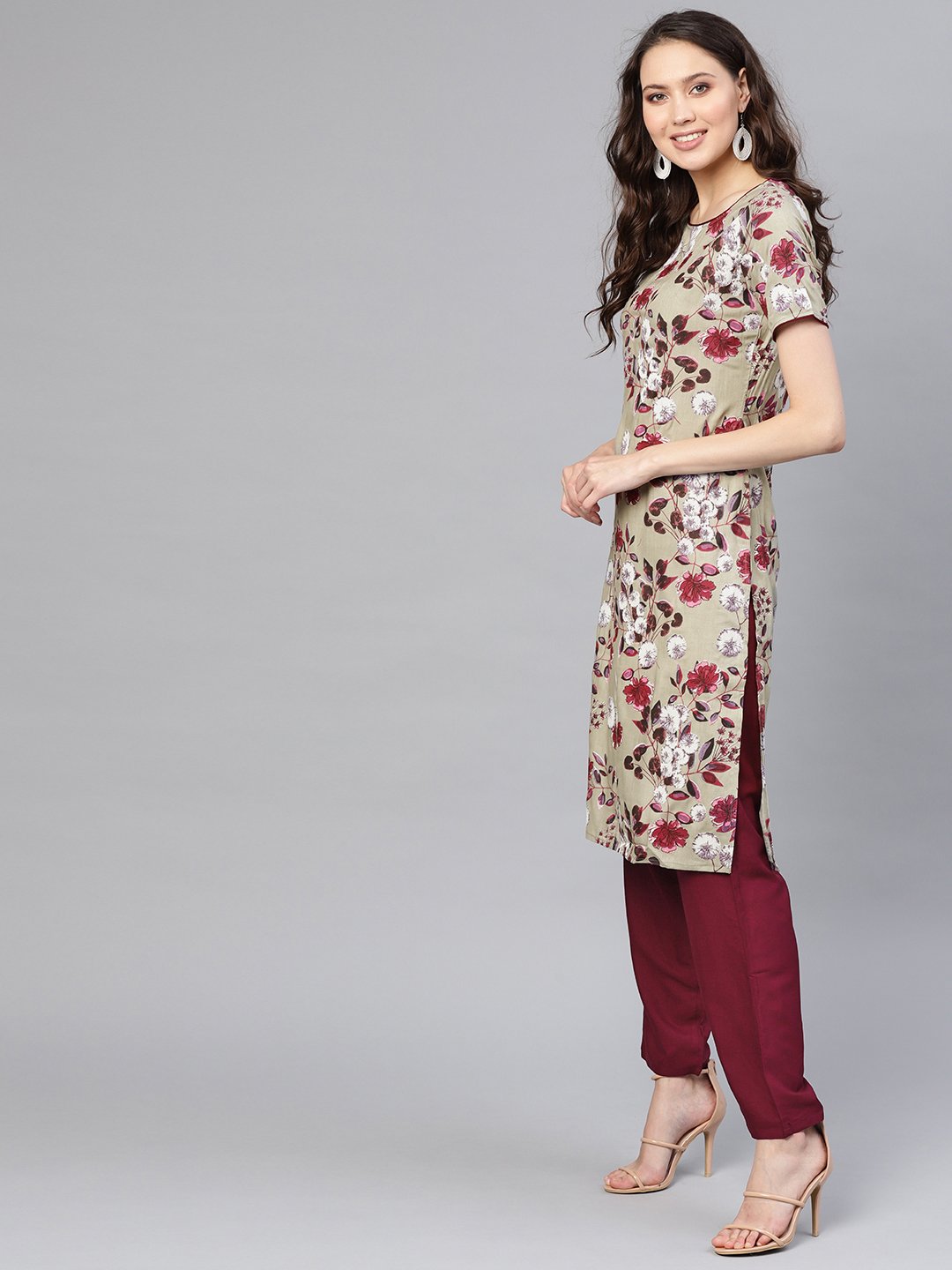 Women Grey & Burgundy Printed Kurta with Trousers | NOZ2TOZ - Made In INDIA.