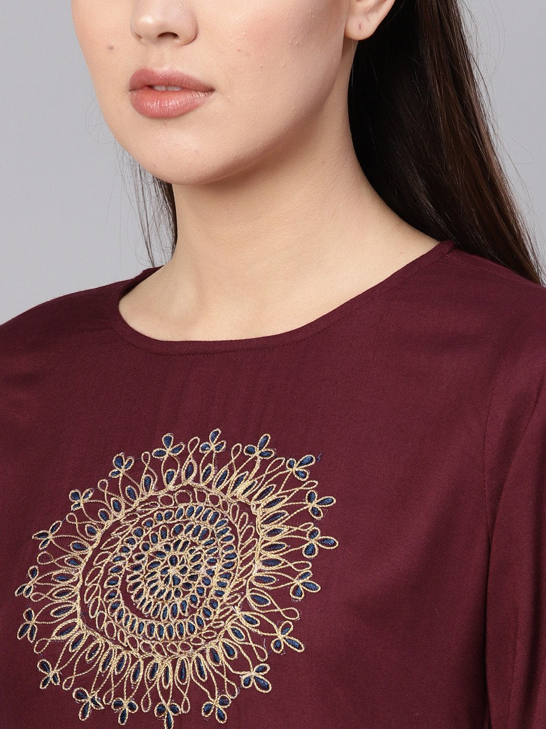 Women Burgundy Yoke Design Straight Kurta | NOZ2TOZ - Made In INDIA.