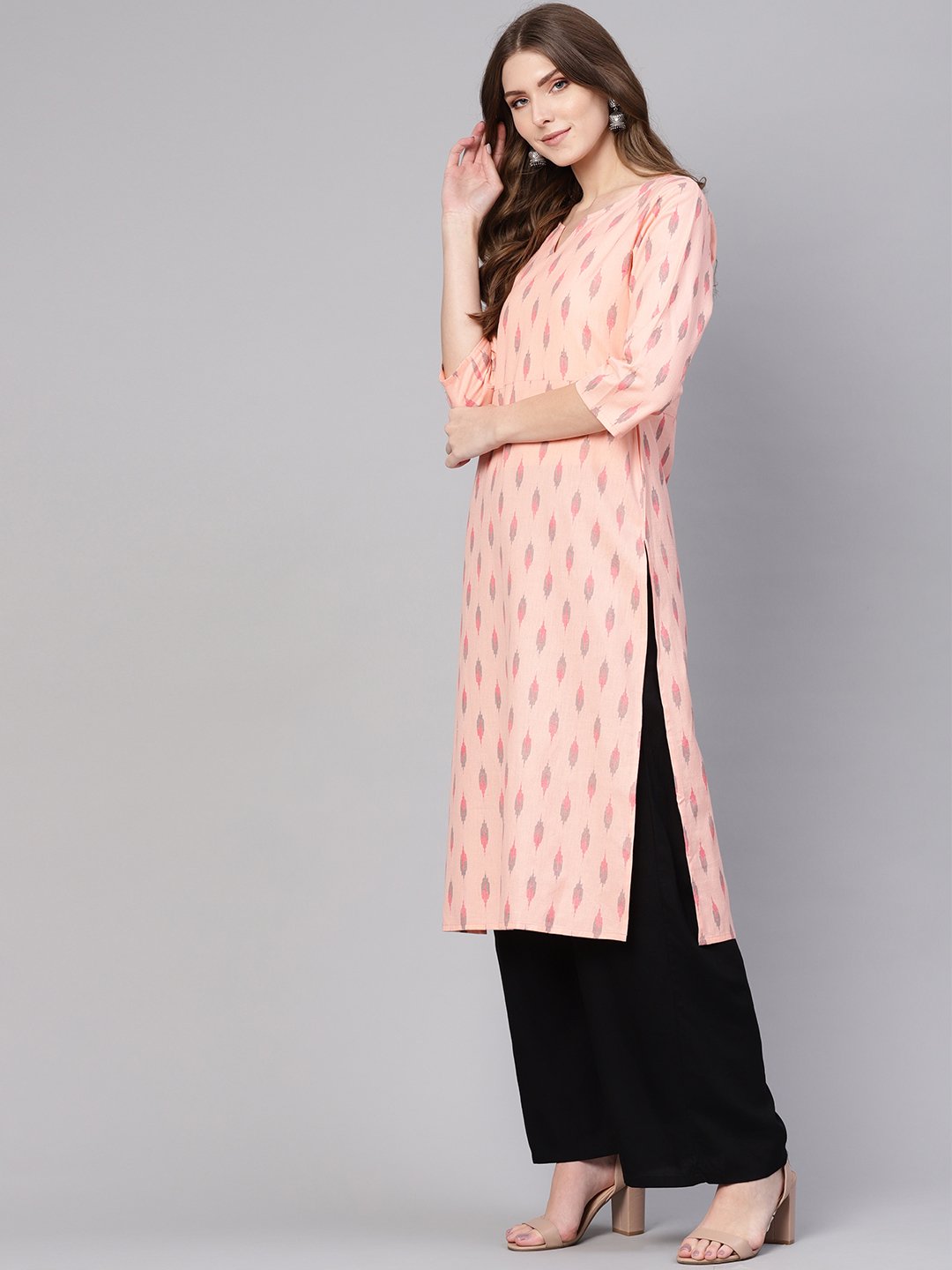 Women Peach-Coloured & Black Ikat Print Straight Kurta | NOZ2TOZ - Made In INDIA.